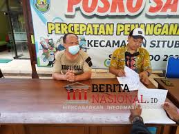 Malahan sering terjadi, gaji di lsm, terutama yang mendapat donatur dari luar indonesia, bisa lebih besar tapi lebih dari sekadar gaji, ini hal yang bakal kamu dapat kalau kamu bekerja di lsm. Lsm Genta Datangi Kantor Kecamatan Situbondo Perjuangkan Gaji Perangkat Desa Kotakan 2021 Berita Nasional Indonesia