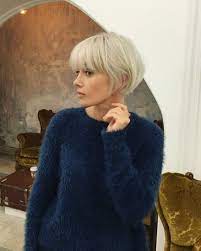 Kak Ya Lyublyu Stilnye Korotkie Strizhki I Krasivyj Yarkij Blond Hotya Ya Voobshe Vse Lyublyu Pro Volosy Yulya Per Short Hair Styles Short Hair With Bangs Hair Styles
