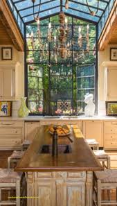 hgtv wall decor popular theme