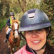 We had quite a quiet but very productive Leisure Credits work session last  weekend with the group. Continuing to clear Bridleway no 6 in Teffont.  Could do with a little bit more