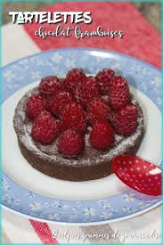 Tartelettes Chocolat Framboises Recette En 2020 Chocolat Framboise Mini Tarte Framboise