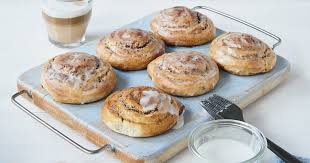 Nuss Schnecken Einfaches Rezept Zum Selber Machen Die Besten Backrezepte Mit Gelinggarantie Rezept In 2020 Rezepte Backrezepte Einfach Backen