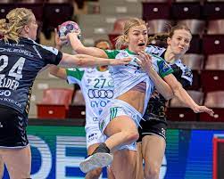 Elssbiay gewann seine ifbb pro card als gesamtsieger bei der amateur olympia 2012 in kuwait.nur drei jahre zuvor hatte er mit bodybuilding angefangen. Stine Bredal Oftedal Spielerprofil Handball News