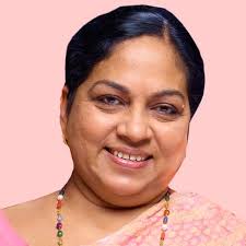 Sara George's Instagram, Twitter & Facebook