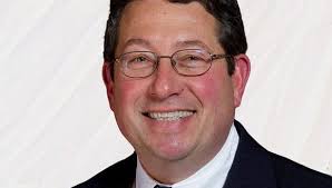 Jewett City Savings Bank welcomes state Rep. Michael Alberts as commercial  loan officer