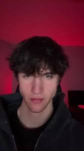 Brandon Houle (@brandonhoulee)