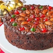 At first i thought there would not be enough frosting to. Old English Fruitcake A Centuries Old Tradition Like Your Nan Used To Make