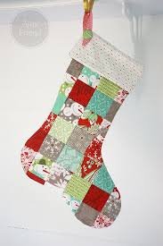 Learn How To Make 20 Diy Chrismas Stocking Ideas Each With Its Own Easy Cra Quilted Christmas Stockings Diy Christmas Stocking Pattern Christmas Stockings Diy