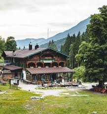Gasthof huberwirt is a restaurant in tyrol. Alle Hutten Auf Einen Blick