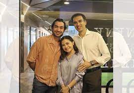 Bersanding Dengan Reza Rahardian Prilly Latuconsina Akan Main Di Serial My Lecturer My Husband Pikiran Rakyat Pangandaran