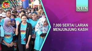 Ajaran islam menjunjung tinggi azas keadilan. 7 000 Sertai Larian Menjunjung Kasih Youtube