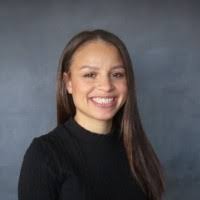 Heather Diggins's Instagram, Twitter & Facebook