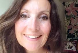 Maggie Downer's Instagram, Twitter & Facebook