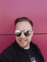 the_nigels_istanbul near the beautiful mosque 🕌 Follow  @the_nigels_istanbul official to get a 20% Store Sale if you visiting this  store you have to enter the Unicode „Benny Bliss“ and all get done.Trust