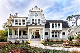 What you can see on the outside is the same as what you see on the inside of the house, lewis says. A Virginia Beach Cottage Showcases A Fresh Coastal Chic Vibe