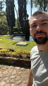 Mit einem 3-Satz-Sieg konnte ich in die 2. Turnier Woche in Mexico starten.  Auch wenn ich nicht mein bestes Tennis abrufen konnte, hat es gereicht und  am Ende hieß es: 6:2 4:6