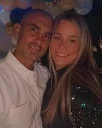 Feliz cumpleaños para mi esposa, novia, esposa, amante, compañera, mi todo.  Me quedo corto con todo lo que te amo y con todo lo bueno que deseo en tu  vida. Que este