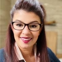 Lacey Wells's Instagram, Twitter & Facebook