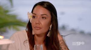 Married At First Sight' Couple At War Over Seafood Etiquette