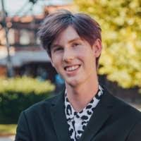 Jacob Teter's Instagram, Twitter & Facebook