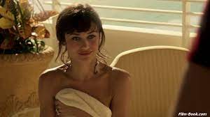 Olga kurylenko, willa ford formato video: Magic City Season 1 Episode 1 The Year Of The Fin Photos Filmbook Olga Kurylenko Olga Kurylenko Bond Magic City