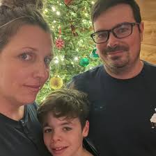 Question hauts de cuisse de poulet ....AAARRRKKK-EEEE .C'est la première  fois que que j'achète ça pis c'est pas desossable..On laisse tout le gars  après ça ? Ça fera pas des « onk »