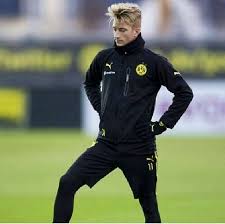 Marco reus play for his hometown club borussia dortmund as attacking midfielder. Page 2 Marco Reus Hairstyles And Haircuts