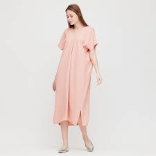 Free airism samples are available! Sunshine Kelly Beauty Fashion Lifestyle Travel Fitness Uniqlo Raya Collection 2020