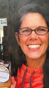 Lori Perrigo's Instagram, Twitter & Facebook