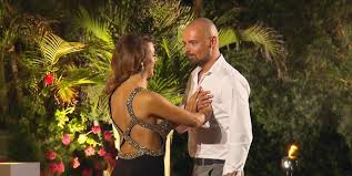 Meet all the regulation hotties competing on this season's bachelorette. Die Bachelorette 2017 Jessica Paszka Schickt Alexandre Julian Und Julez Nach Hause Mopo De