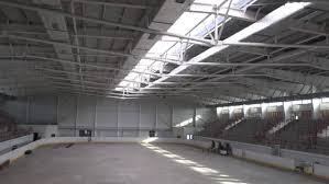 Sper sa ajung curind la el. Un Patinoar Ridicat La Tg MureÈ Cu 7 5 Milioane Zace Nefolosit ExplicaÈia AutoritÄÈilor Stirileprotv Ro