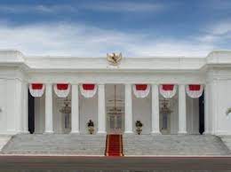 Containers with background images which zoom within their container on hover, revealing more information. Virtual Meeting Background Background Zoom Meeting Istana Negara