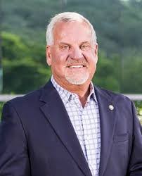 Mark Ledoux's Instagram, Twitter & Facebook