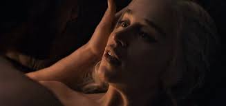 Sétima temporada de Game of Thrones troca sexo brutal por romance ·  Notícias da TV
