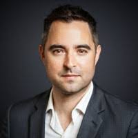 Dan Locke's Instagram, Twitter & Facebook