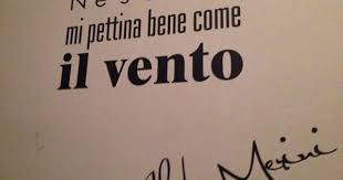Senza meta, solo per sentire il vento nei capelli. Nessuno Mi Pettina Bene Come Il Vento Aldamerini Capelli Frasicelebri Aforismi Poesia Quotes Hair Citazioni Parole