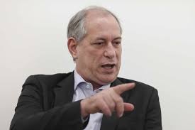 Foi deputado, prefeito, governador e ministro. Ciro Gomes Rebate Eduardo Bolsonaro Apos Deputado Criticar Cid Canalha Poder360