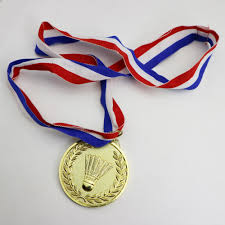 The badminton tournaments at the 2020 summer olympics in tokyo is taking place between 24 july and 2 august 2021. Dia 65mm Badminton Medals 1set Contain 1pcs Gold Color Medal And 1pcs Silver Gold Medal And 1pcs Branze Medal Pins Badges Aliexpress