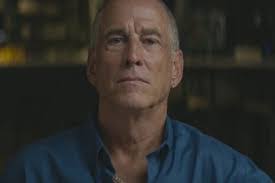 Jennifer Lampert's Instagram, Twitter & Facebook