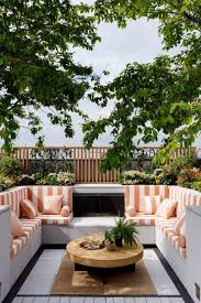 Uber Cool Outdoor Spaces To Make The Most Of The Warmer Weather In 2020 Garden Design Apartment Garden Patio