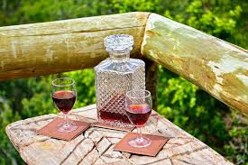 Amazon.Com: Whiskey Decanter Set With Whiskey Glasses And Airtight Stopper  For Vodka, Bourbon, Brandy. Italian Glass | 23.75Oz With 2 Pack 11Oz  Glasses, Made In Italy : Cds & Vinyl