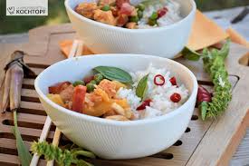 In unserer kategorie thermomix® rezepte findest du tolle kostenlose rezeptideen und inspirationen für mehr vielfalt und abwechslung in deiner küche. Schnelle Kuche Thai Red Curry Chicken Thermomix Rezept 1x Umruhren Bitte Aka Kochtopf