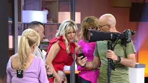 Los mejores tableros de carmen borrego. Viva La Vida Juega Con La Audiencia Durante La Boda De Belen Esteban