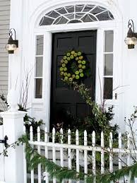 Everyday Is A Holledayz December 2009 Exterior Front Door Colors White Christmas Decor Front Door