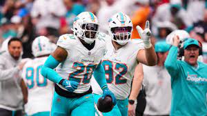 GOOD NEWS: Stephen M. Ross and family have announced a $5 ticket sale day at Hard Rock Stadium, giving thousands of low-income families the opportunity to see the Miami Dolphins play live for the first time… Fans are calling it the most generous act in the team's modern history!-thanhhoa