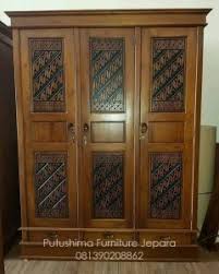 Jika anda berminat dengan produk kami yang. Lemari Pakaian 3 Pintu Ukir Murah Putushima Furniture
