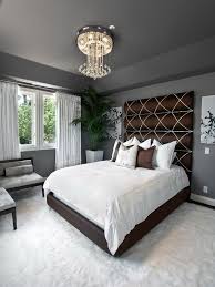 Small Master Bedroom Ideas Small Bedrooms One Of The Hazards Of Being In A L Master Bedrooms Decor Small Master Bedroom Small Master Bedroom Decorating Ideas