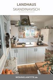 Landhausstil Und Scandi Fraulein Emmama Wohnklamotte In 2020 Landhausstil Schone Zuhause Haus Kuchen