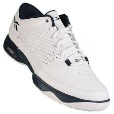 Im angebot haben wir über 400 marken und 25 000 modelle von schuhen und taschen. Schuhe Reebok Rbk Buckets Low Shop Take More De