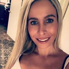 Jackie Wein's Instagram, Twitter & Facebook